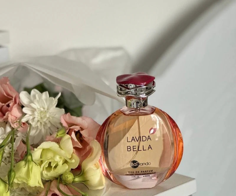 ادوپرفیوم زنانه بایلندو مدل LAVIDA ES BELLA حجم ۱۰۰ میلی لیتر