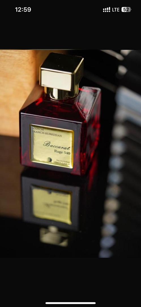 ادوپرفیوم زنانه اورمن مدل باکارات رژ ۵۴۰ حجم ۱۰۰ میلی لیتر - طرح مارک