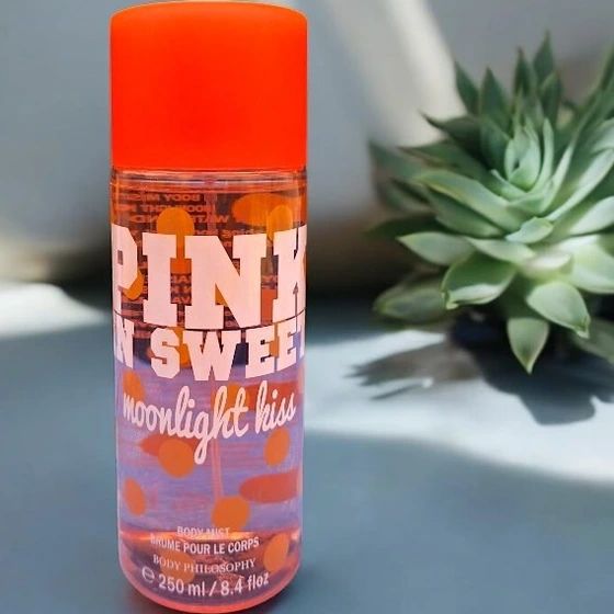 بادی اسپلش زنانه PINK IN SWEET مدل moonlight kiss حجم ۲۵۰ میلی لیتر