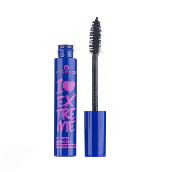ریمل حجم دهنده و ضد آب Essence مدل I Love Extreme Volume