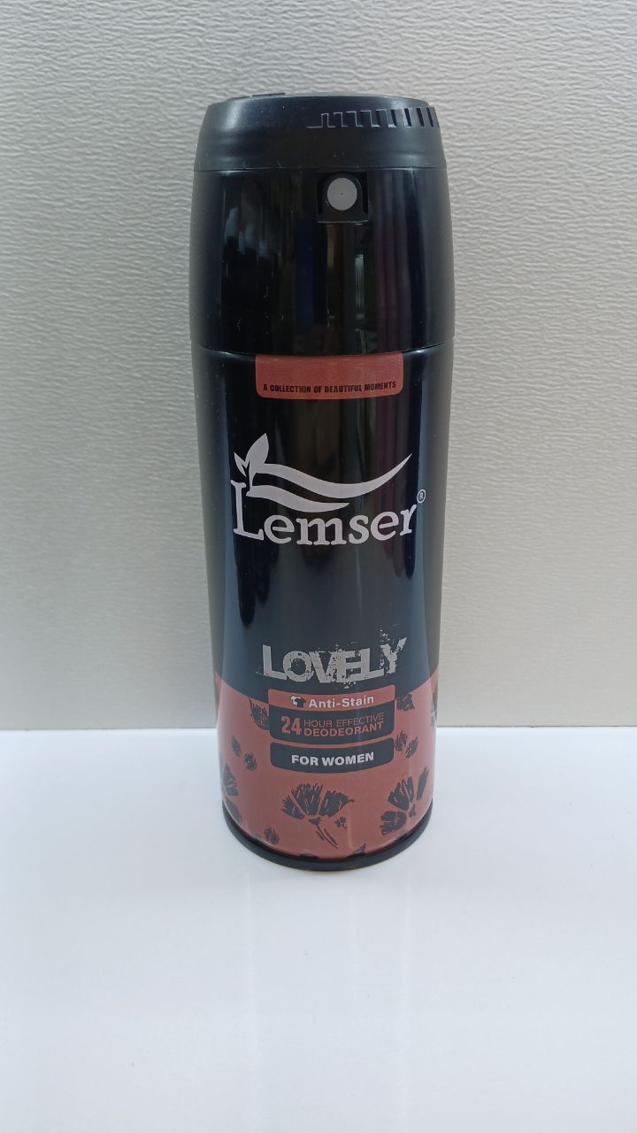 اسپری خوشبو کننده بدن زنانه لمسر مدل LOVELY حجم ۱۵۰ میلی لیتر